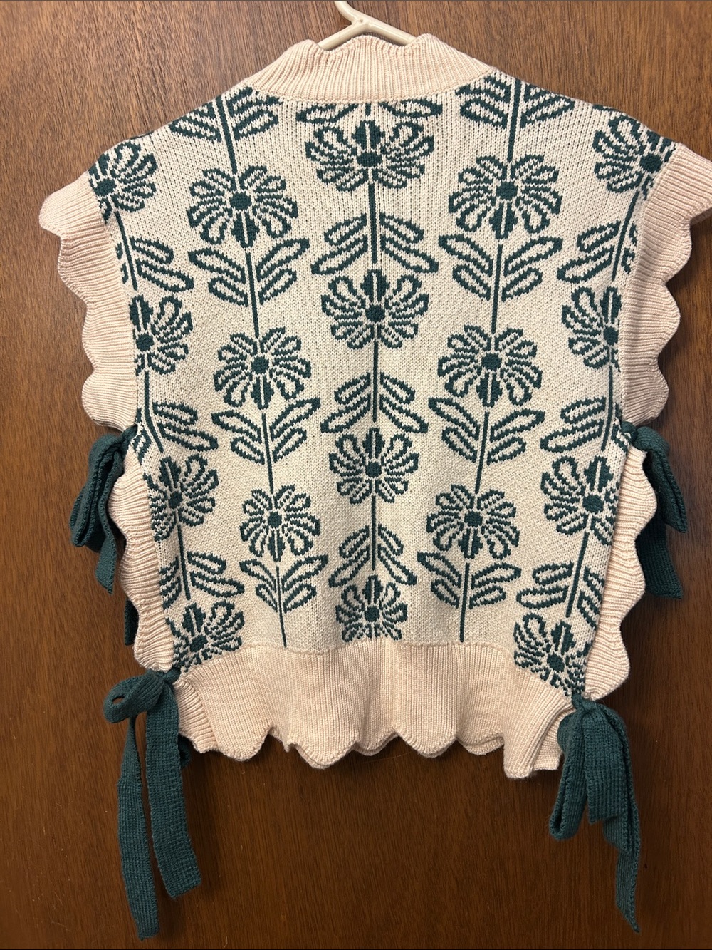 Floral Jacquard Tie-Side Knit Sweater - Cream & Green - Picture 3 of 3